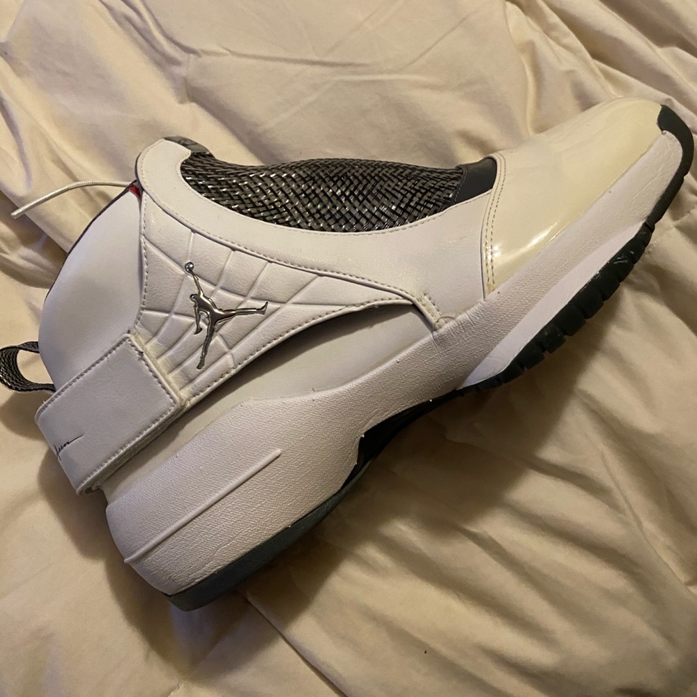 Air Jordan 19